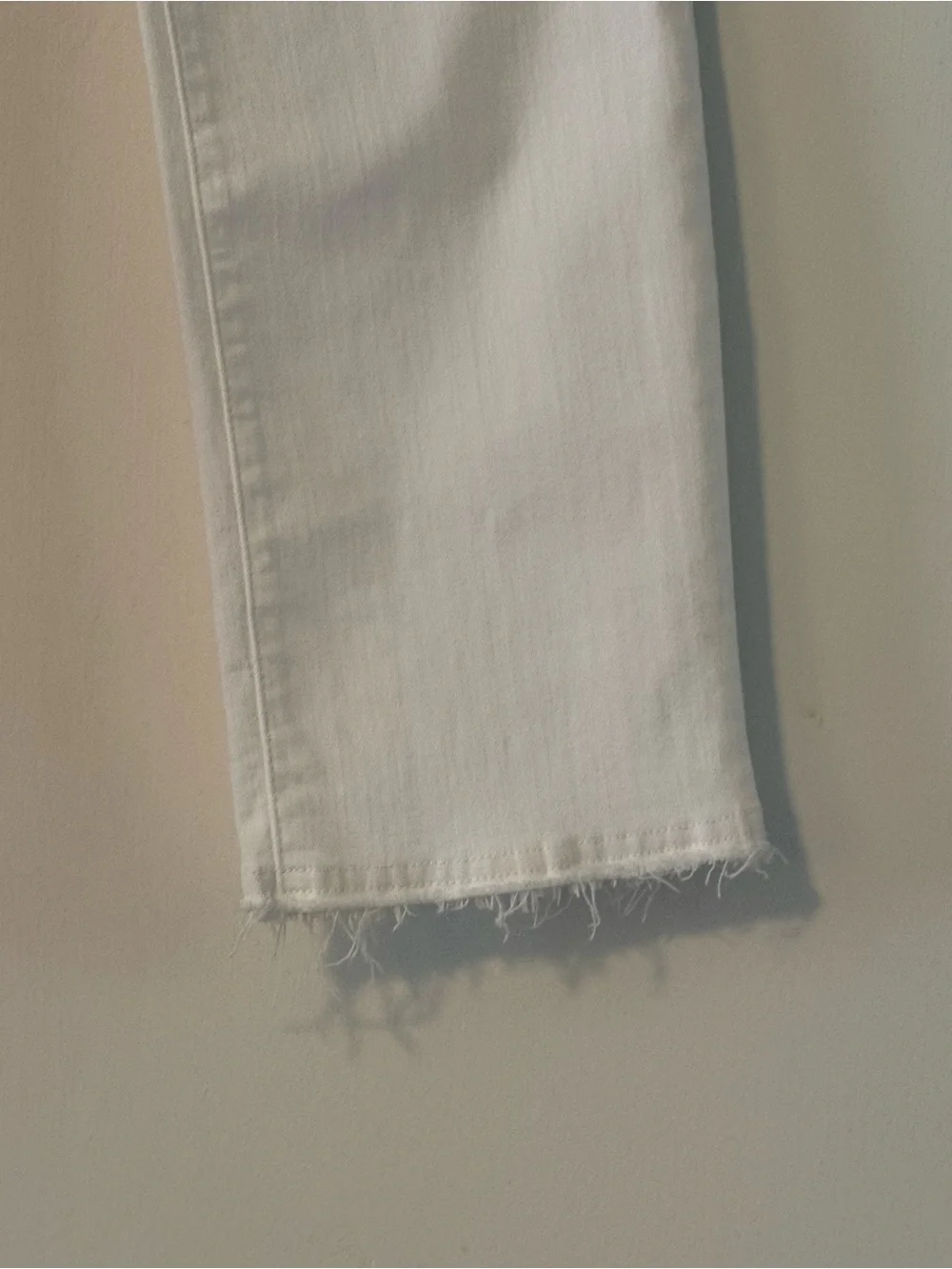 FRAME Le High Straight White Jeans SIZE 26